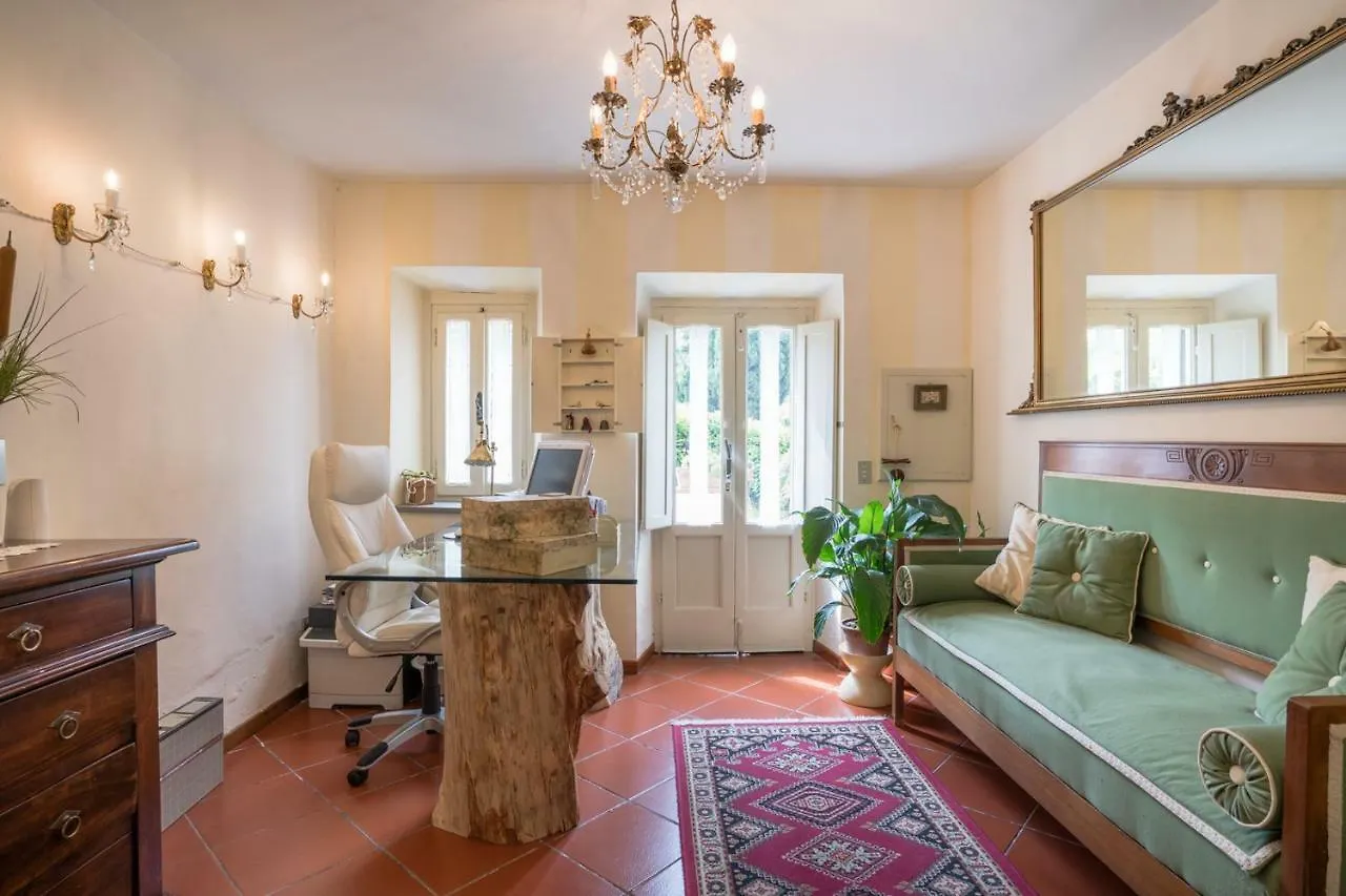 B&B Rosso Baccara 0*, Montevettolini