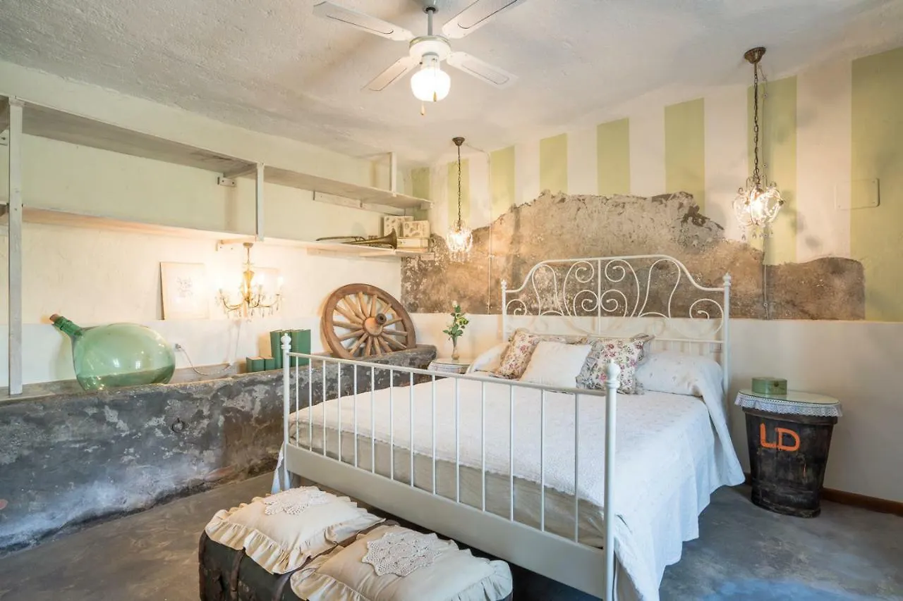 Montevettolini B&B Rosso Baccara איטליה