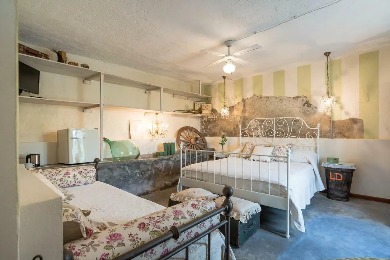 Montevettolini B&B Rosso Baccara 0*,  איטליה