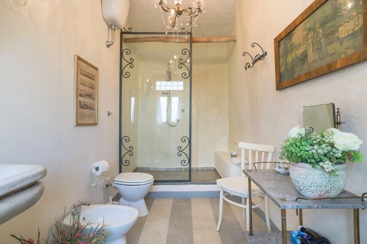 Montevettolini B&B Rosso Baccara לינה וארוחת בוקר
